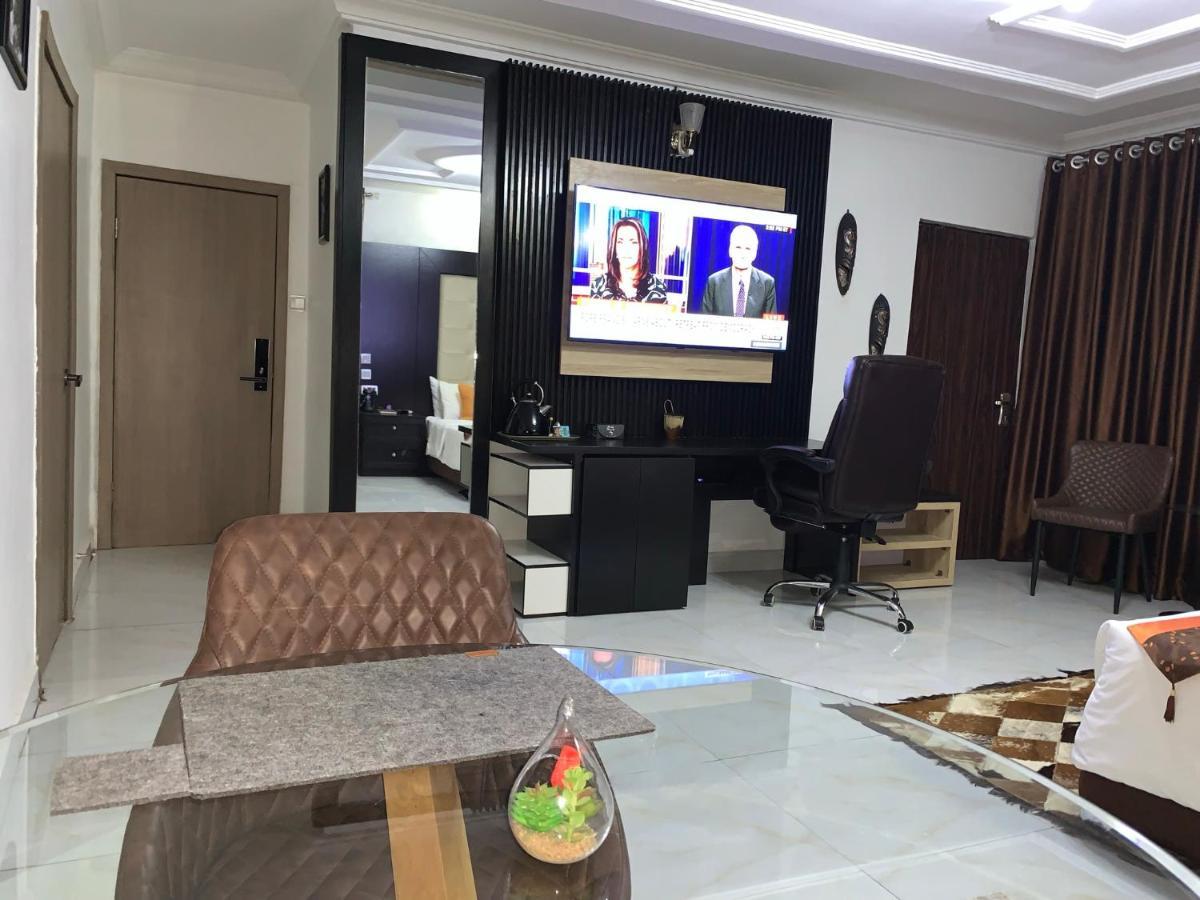 Urban Rootz Hotel Abuja Exterior foto