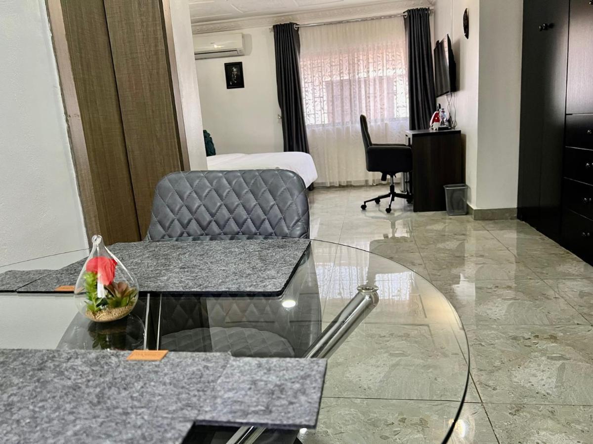 Urban Rootz Hotel Abuja Exterior foto